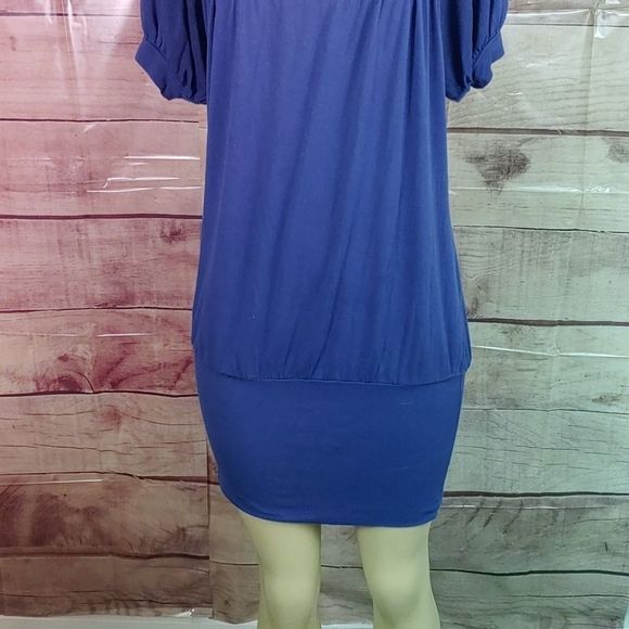 Royal Blue Shirt Size Medium PRICE FIRM 💥 - Picture 3 of 6